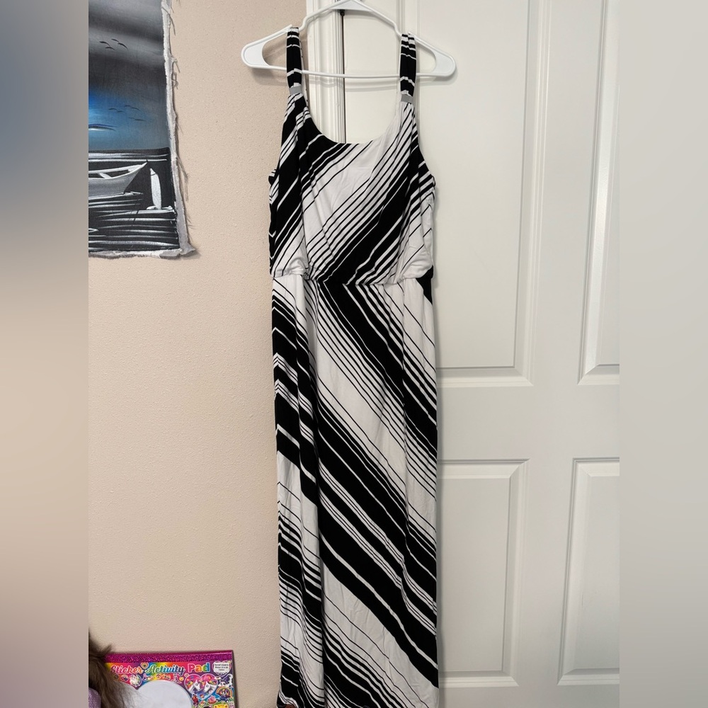 White House Black Market Monochrome Striped Maxi Dress